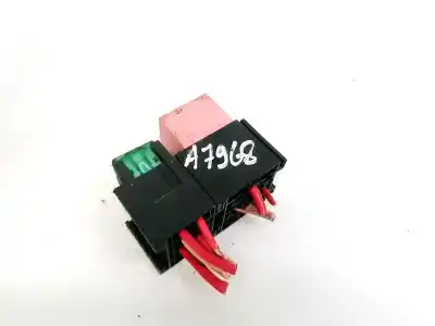 Second-hand car spare part fuse box unit for dacia sandero 1.5 dci diesel cat oem iam references 20240041  8200308271