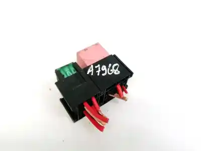 Second-hand car spare part fuse box unit for dacia sandero 1.5 dci diesel cat oem iam references 20240041  8200308271