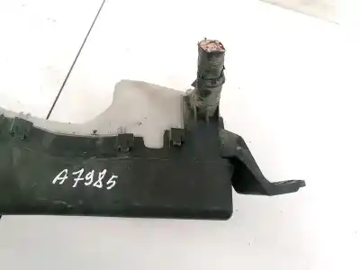 Second-hand car spare part fuse box unit for toyota corolla (e12) 2.0 d-4d sol berlina oem iam references   