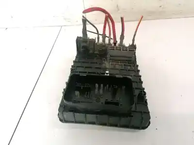 İkinci el araba yedek parçası  için VOLKSWAGEN PASSAT B6 (3C2)  OEM IAM referansları 3C0937125  63592777