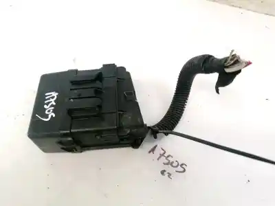 Second-hand car spare part fuse box unit for toyota verso 2.0 d-4d cat oem iam references   