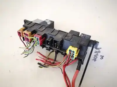 Second-hand car spare part fuse box unit for audi a4 avant (b5) 1.8 oem iam references 4a0941822  