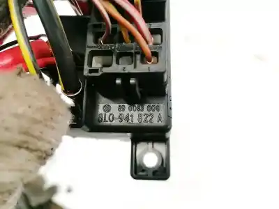 Pezzo di ricambio per auto di seconda mano scatola relè/fusibili per audi a6, c5 2001.08 - 2005.01 facelift 1.8 t 110kw 1997.01 - 2005.01 riferimenti oem iam 8l0941822a  896083000 Pezzo di ricambio per auto di seconda mano scatola relè/fusibili per audi a6, c5 2001.08 - 2005.01 facelift 1.8 t 110kw 1997.01 - 2005.01 riferimenti oem iam 8l0941822a  896083000