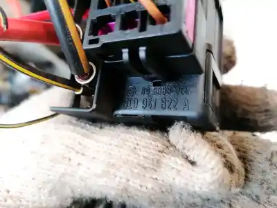 Автозапчасти б/у блок реле/предохранителей за audi a6, c5 1997.01 - 2001.08 2.4 121kw 1997.02 - 2005.01 ссылки oem iam 8l0941822a  896083000