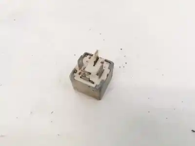 Second-hand car spare part relay for audi a8 (d2) 2.5 tdi oem iam references 443951253k  899512000