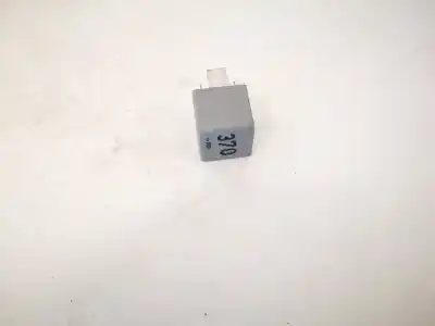 Pezzo di ricambio per auto di seconda mano  per AUDI A6 C6 (4F2)  Riferimenti OEM IAM 8D0951253  V2134-J52-X300