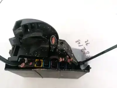 Second-hand car spare part fuse box unit for opel astra g caravan 1.7 16v dti cat (y 17 dt / lr6) oem iam references 90589541  