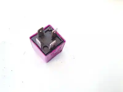 Second-hand car spare part relay for skoda superb (3u4) 2.0 tdi dpf oem iam references 431951253g  v23134-b52-x372