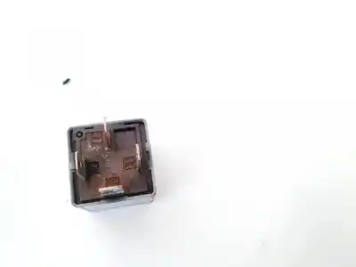 Second-hand car spare part relay for skoda superb (3u4) 2.0 tdi dpf oem iam references 8d0951253a  v23134-b52-x301