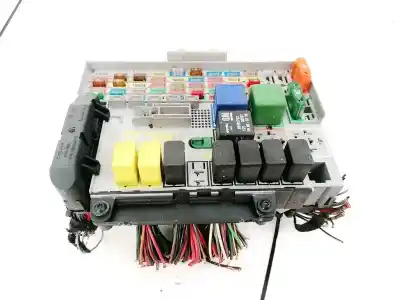 Peça sobressalente para automóvel em segunda mão  por OPEL ZAFIRA A  Referências OEM IAM 24431677  