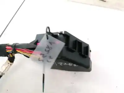 Second-hand car spare part fuse box unit for volkswagen passat variant (3b5) 1.9 tdi oem iam references   