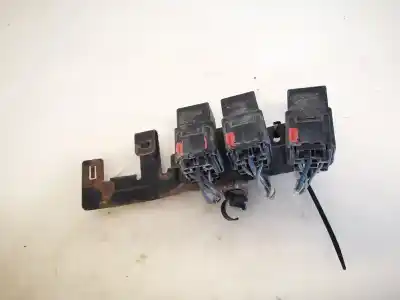 Gebrauchtes Autoersatzteil RELAIS SICHERUNGSKASTEN Multifunktionsrelais zum CHRYSLER VOYAGER (RG)  OEM-IAM-Referenzen 04868255AC  