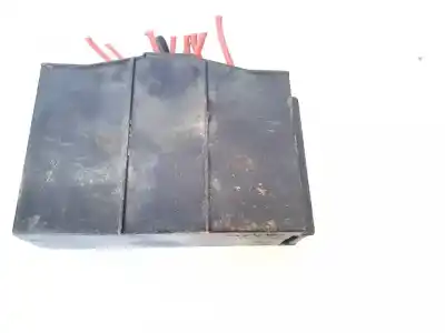 Second-hand car spare part fuse box unit for opel meriva b 1.7 16v cdti oem iam references 90589541  