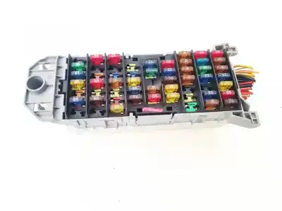 Second-hand car spare part fuse box unit for opel meriva b 1.7 16v cdti oem iam references 93363136  