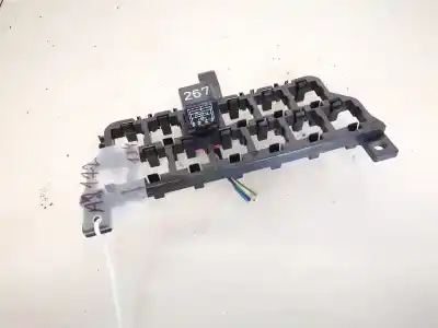 Pezzo di ricambio per auto di seconda mano  per VOLKSWAGEN PASSAT VARIANT (3B5)  Riferimenti OEM IAM 8D0937503  