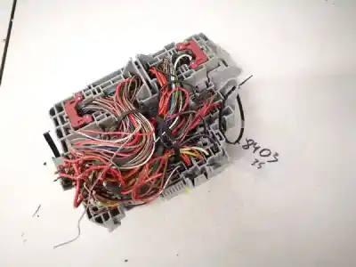 Second-hand car spare part fuse box unit for opel meriva b 1.7 16v cdti oem iam references 93363140  