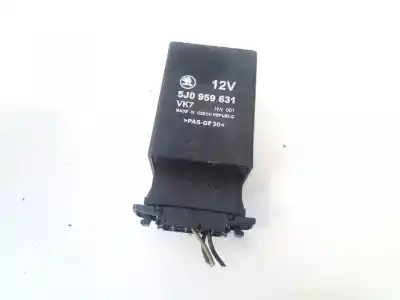 Peça sobressalente para automóvel em segunda mão relé para automóvel por skoda praktik (5j) 1.4 tdi referências oem iam 5j0959631