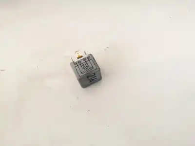 Pezzo di ricambio per auto di seconda mano  per VOLKSWAGEN PASSAT VARIANT (3B5)  Riferimenti OEM IAM 443951253K  