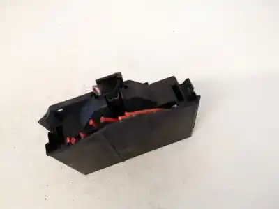 Second-hand car spare part fuse box unit for opel meriva 1.6 cat (z 16 se / l55) oem iam references 90589541  