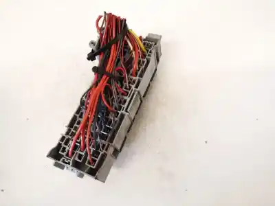 Second-hand car spare part fuse box unit for opel meriva 1.6 cat (z 16 se / l55) oem iam references   