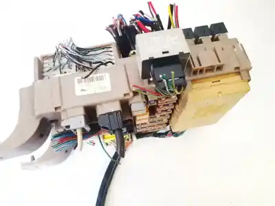 Second-hand car spare part fuse box unit for toyota corolla (e11) 2.0 d-4d linea sol oem iam references 8264113040  82641-13040, 232300-0231