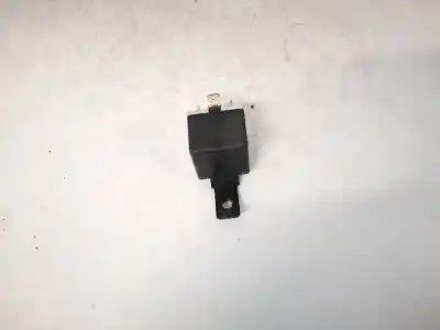 Pezzo di ricambio per auto di seconda mano relè per audi 80 b4 avant (8c5) 1.9 tdi riferimenti oem iam type23  