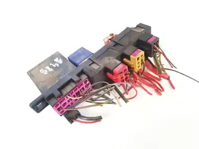 Peça sobressalente para automóvel em segunda mão  por SKODA SUPERB (3U4)  Referências OEM IAM 8L0941822A  