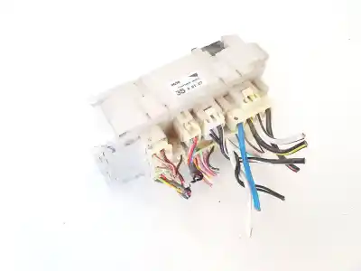 Second-hand car spare part fuse box unit for isuzu d-max 3.0 turbodiesel oem iam references 0658  