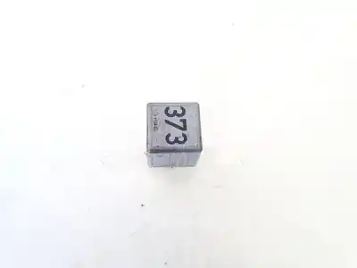 Pezzo di ricambio per auto di seconda mano  per AUDI A6 AVANT (4F5)  Riferimenti OEM IAM 8D0951253A  V23134-B52-X301