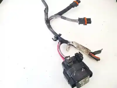 Pièce détachée automobile d'occasion boîtes à fusibles pour renault scenic ii 1.9 dci diesel références oem iam 240112807r  