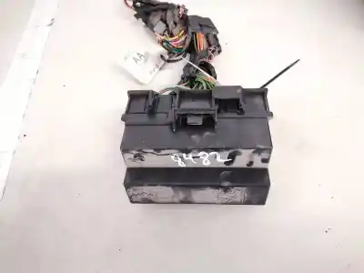 Peça sobressalente para automóvel em segunda mão caixa de fusíveis e relés por ford transit mod.2000 caja abierta ft 300 2.0 medio referências oem iam 3c1t10t942aa