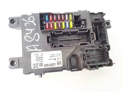 Second-hand car spare part Fuse Box Unit for OPEL CORSA D 1.3 16V CDTI OEM IAM references 13301560  401154265, 28206628