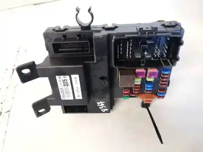 Peça sobressalente para automóvel em segunda mão  por KIA CARNIVAL  Referências OEM IAM 919554D250  