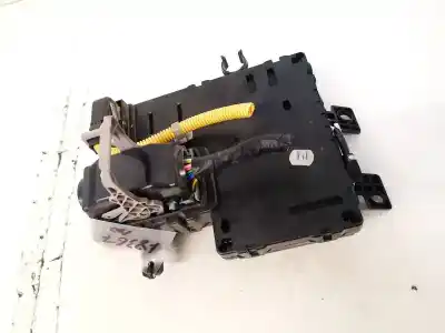 Second-hand car spare part fuse box unit for kia carnival 2.9 crdi cat oem iam references 919554d250  