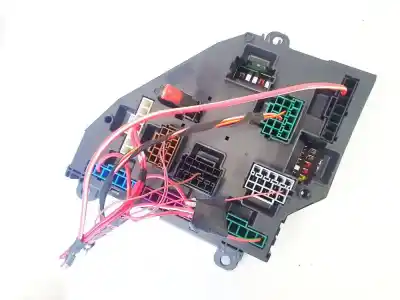 Second-hand car spare part fuse box unit for bmw 5-series, f07/f10 /f11 2010.03 - 2016.12 2.0 d 135kw 2010.03 --> oem iam references 923442301  2-1703345-2f Second-hand car spare part fuse box unit for bmw 5-series, f07/f10 /f11 2010.03 - 2016.12 2.0 d 135kw 2010.03 --> oem iam references 923442301  2-1703345-2f