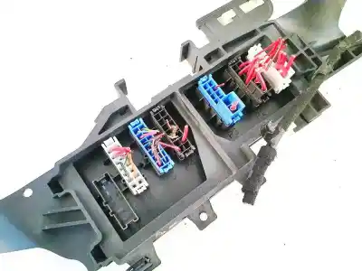 Second-hand car spare part fuse box unit for mercedes x164 2007 - 2012 4.0 420cdi 225kw - 306ag 2006.09- 2009.05 oem iam references   