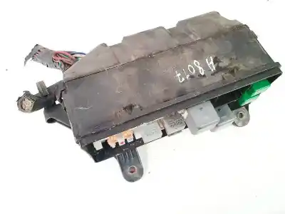 Автозапчасти б/у блок реле/предохранителей за toyota previa (r30) 2.0 d-4d terra ссылки oem iam   