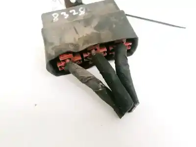 Second-hand car spare part fuse box unit for hyundai h-1 2.5 crdi oem iam references   