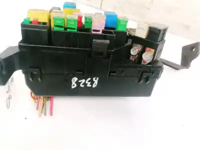Second-hand car spare part fuse box unit for hyundai h-1 2.5 crdi oem iam references   