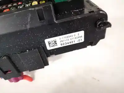Pezzo di ricambio per auto di seconda mano scatola relè/fusibili per bmw 5-series, f07/f10 /f11 2010.03 - 2016.12 2.0 d 135kw 2010.03 --> riferimenti oem iam 923442101  9234421-01, 2-1703344-2 Pezzo di ricambio per auto di seconda mano scatola relè/fusibili per bmw 5-series, f07/f10 /f11 2010.03 - 2016.12 2.0 d 135kw 2010.03 --> riferimenti oem iam 923442101  9234421-01, 2-1703344-2