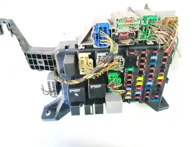 Pezzo di ricambio per auto di seconda mano scatola relè/fusibili per ford mondeo turnier (ge) 1.8 cat riferimenti oem iam 7158731404