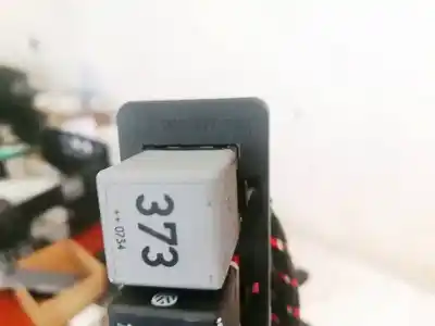 Second-hand car spare part fuse box unit for skoda octavia combi (1z5) 1.9 tdi dpf oem iam references 1k1937503  