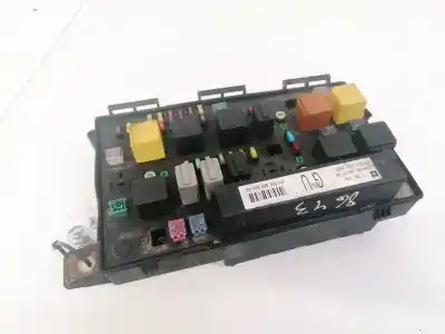 Pièce détachée automobile d'occasion BOÎTES À FUSIBLES pour OPEL ZAFIRA / ZAFIRA FAMILY B (A05)  Références OEM IAM 13206748  5DK00866848