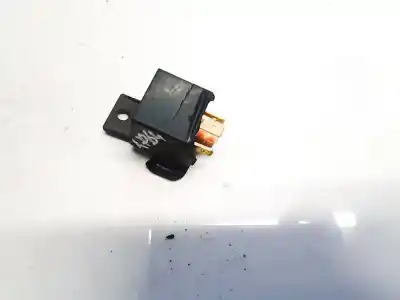 Second-hand car spare part relay for opel combo 1.7 16v dti cat (y 17 dt / lr6) oem iam references 792h1cc1  792h-1c-c1