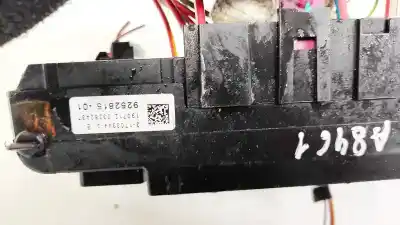 Second-hand car spare part fuse box unit for bmw 5-series, f07/f10 /f11 2010.03 - 2016.12 2.0 d 135kw 2010.03 --> oem iam references 925281501  317033442 Second-hand car spare part fuse box unit for bmw 5-series, f07/f10 /f11 2010.03 - 2016.12 2.0 d 135kw 2010.03 --> oem iam references 925281501  317033442