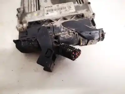 Автозапчастина б/у ебу контролер двигуна для opel astra h caravan 1.7 16v cdti посилання на oem iam 12992628  0281011380