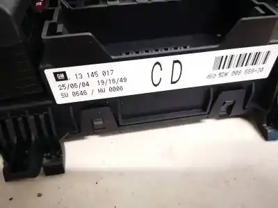 Second-hand car spare part fuse box unit for opel astra h caravan 1.7 16v cdti oem iam references 13145017  5dk009669-30