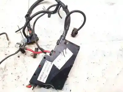 Second-hand car spare part fuse box unit for volvo v50 (545) 2.0 d oem iam references 8688040  518818000