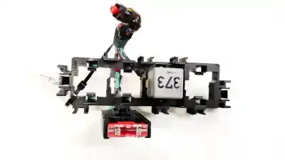 Pezzo di ricambio per auto di seconda mano  per AUDI A6 C6 (4F2)  Riferimenti OEM IAM 4E0937503D  
