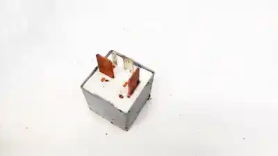 Second-hand car spare part relay for skoda fabia (6y2/6y3) 1.9 tdi oem iam references 357911253  